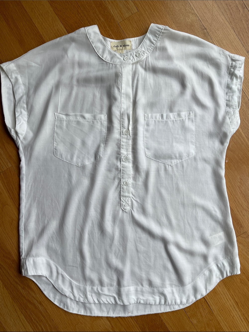 cloth & stone Women’s White Cap-Sleeve Button Placket Top